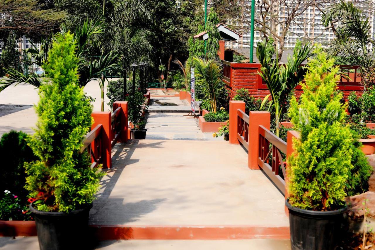Pali Village Resort Mira-Bhayandar Eksteriør bilde