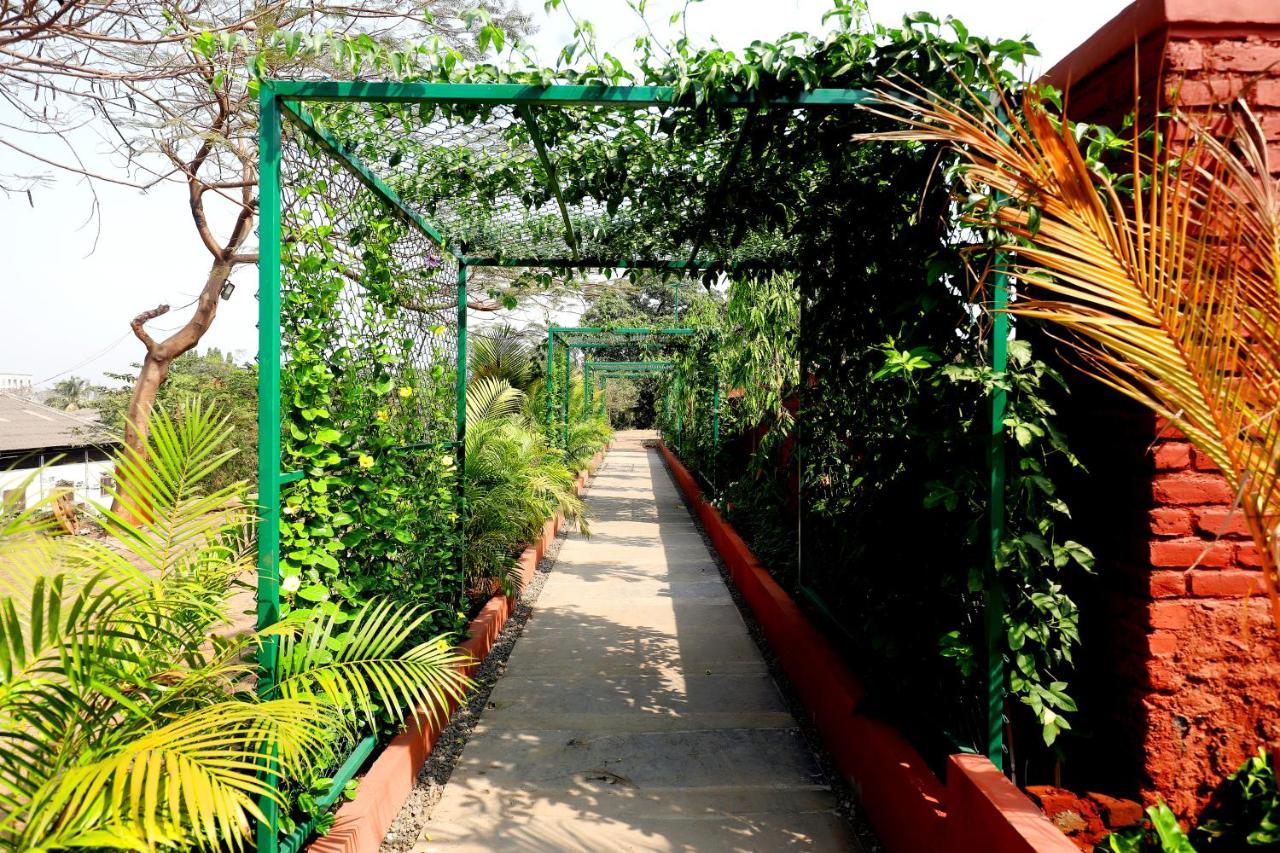 Pali Village Resort Mira-Bhayandar Eksteriør bilde