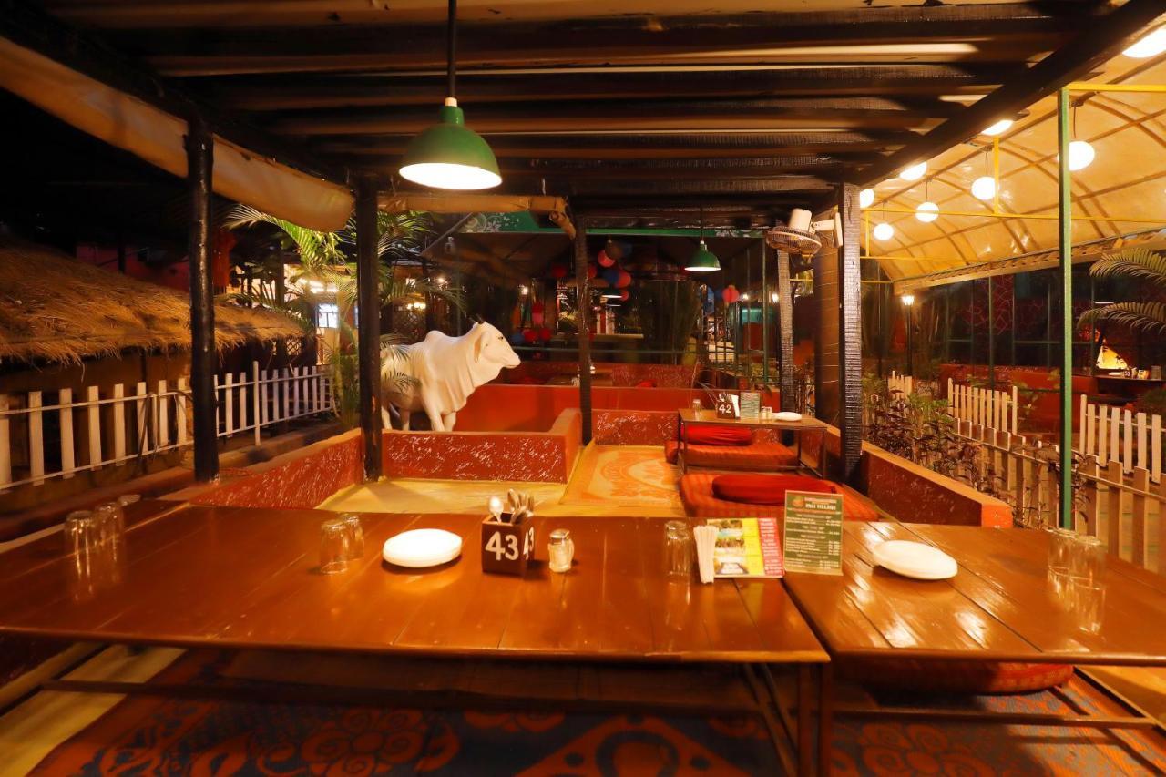 Pali Village Resort Mira-Bhayandar Eksteriør bilde